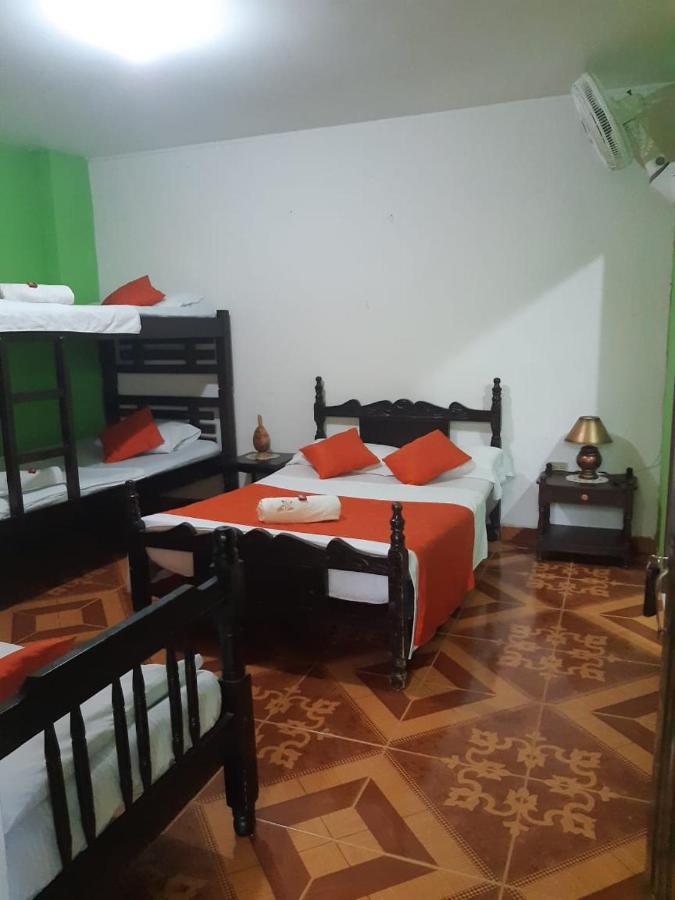 Hostal Villa Cecilia Вільяв'єха Екстер'єр фото